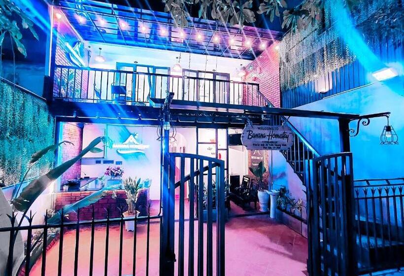 اتاق خانوادگی, Banana Homestay