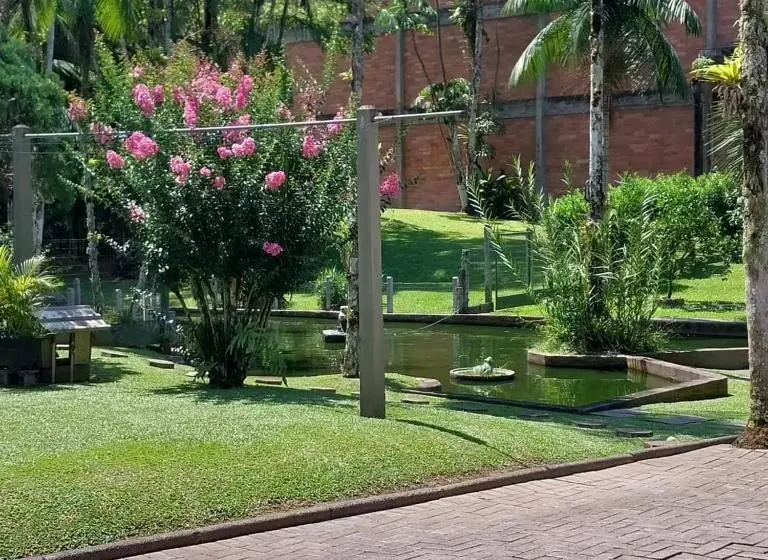 Perhesviitti, Hospedagem Tri Best