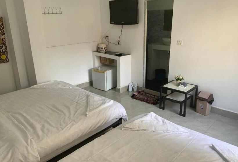 חדר סטנדרט לארבעה, Julieka’s Guesthouse