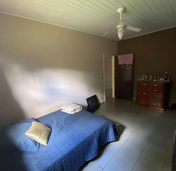 اتاق لوکس, Chácara Cuesta Machado