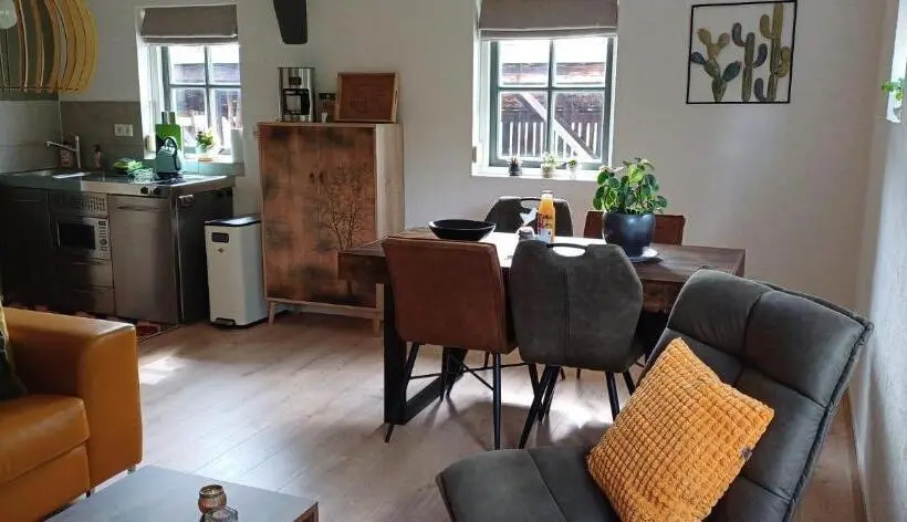 ２ベッドルームアパートメント, Bed & Breakfast Appenseweg