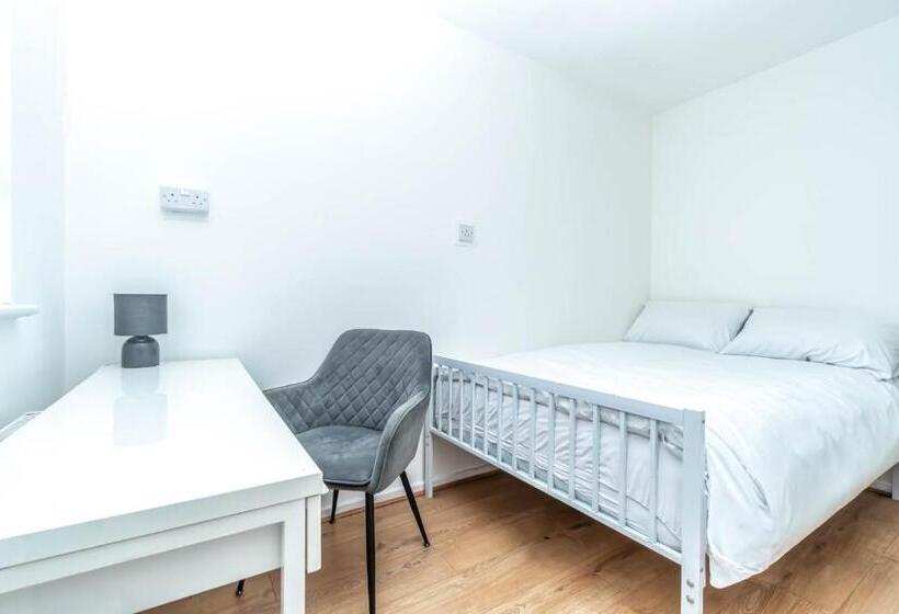 غرفة إقتصادية, Bright Guest House In Hackney
