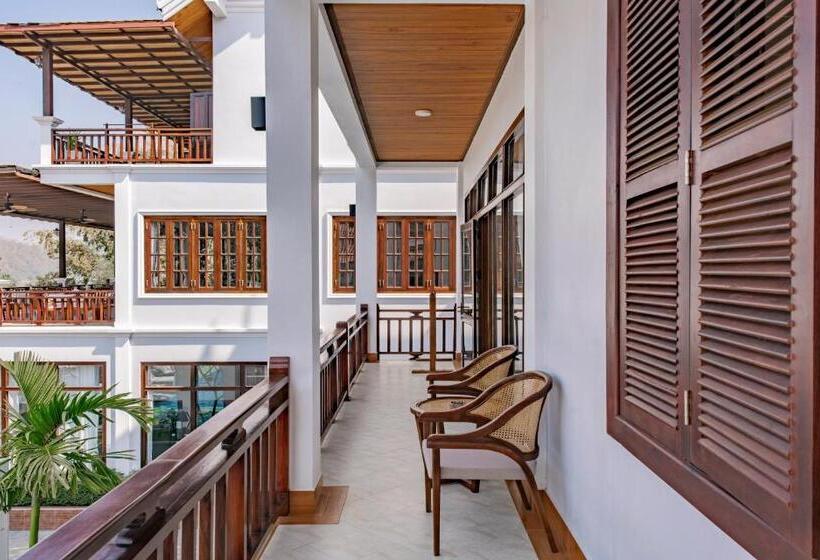 غرفة قياسية سرير كينج, Relaxful Hotel泊岸酒店