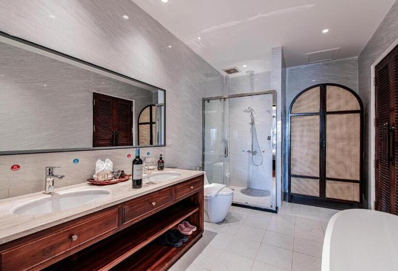 غرفة ديلوكس مطلّة علي البحر مزوَّدة بشُرفة, Relaxful Hotel泊岸酒店