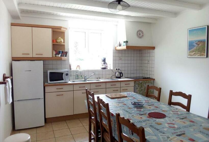 标准单人间, Au Calme à 10mn Des Baies De Douarnenez Et Audierne Avec Cuisine à Disposition