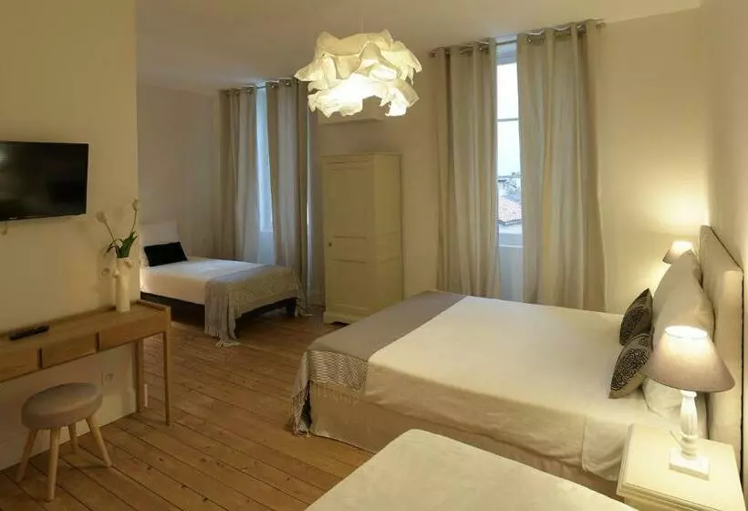 スーペリアファミリールーム, Le Cercle Chambres Climatisées