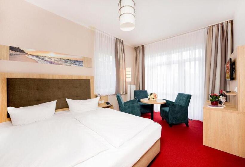 标准三人间, Garni Eden Hotels