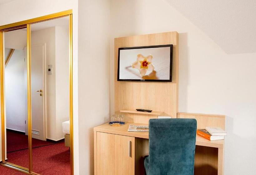 舒适型房间, Garni Eden Hotels