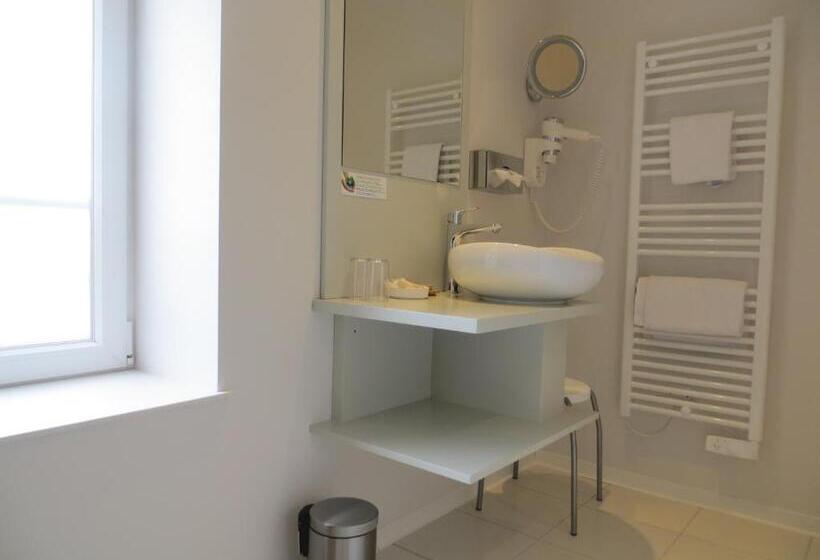 غرفة سوبيريور لذوى الاحتياجات الخاصة, Auberge Bressane De Buellas