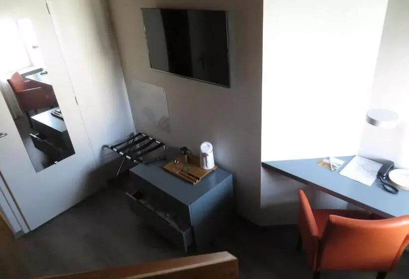 ファミリールーム, Auberge Bressane De Buellas