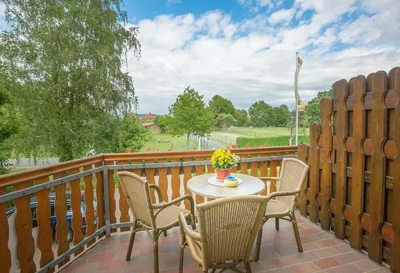 Standard Yhden Hengen Huone, Sonnenhof Damnatz  Hotel Garni