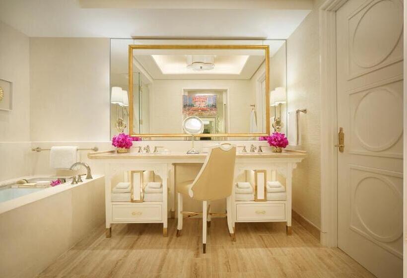 اتاق استاندارد با تخت بزرگ, Wynn Palace