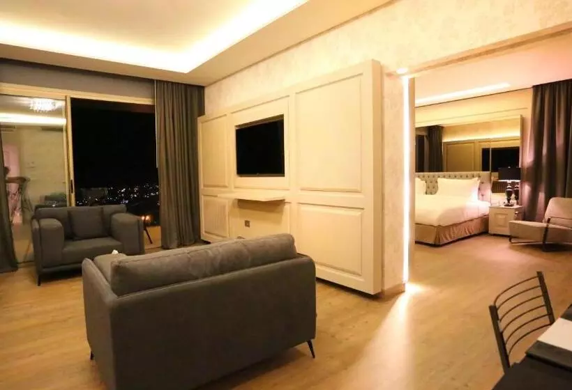 سوئیت پریمیوم, Mist Hotel & Spa