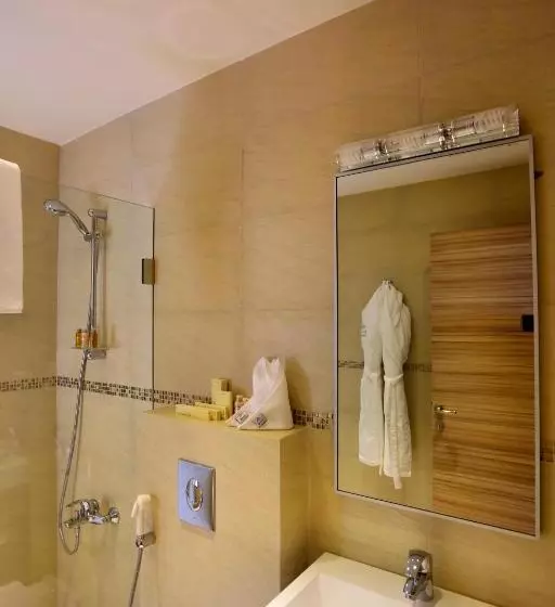 کلبه ییلاقی سوپریور یک خوابه, Mist Hotel & Spa