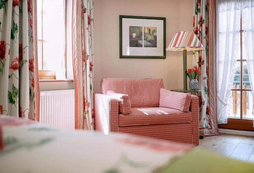 バルコニー付きジュニアスイート, Romantik Hotel & Restaurant Hirsch