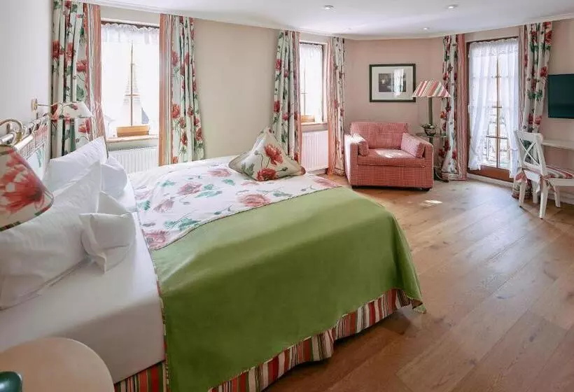 バルコニー付きジュニアスイート, Romantik Hotel & Restaurant Hirsch