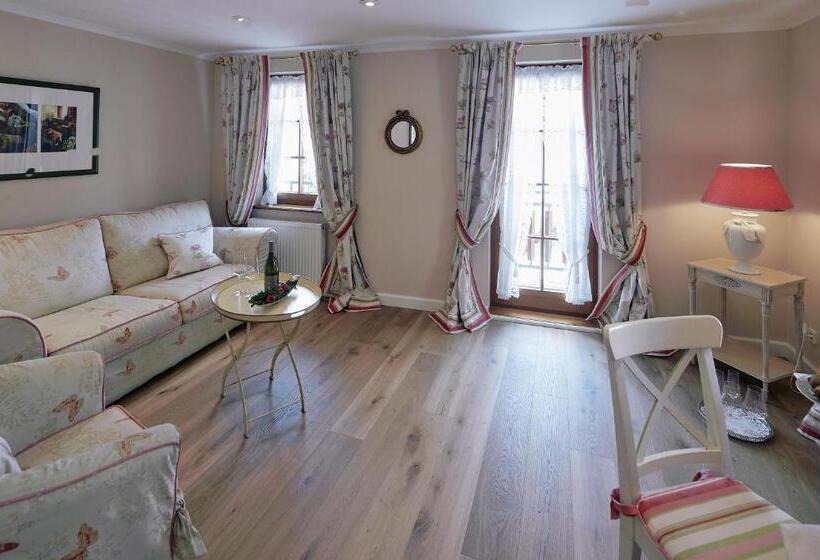 バルコニー付スイート, Romantik Hotel & Restaurant Hirsch