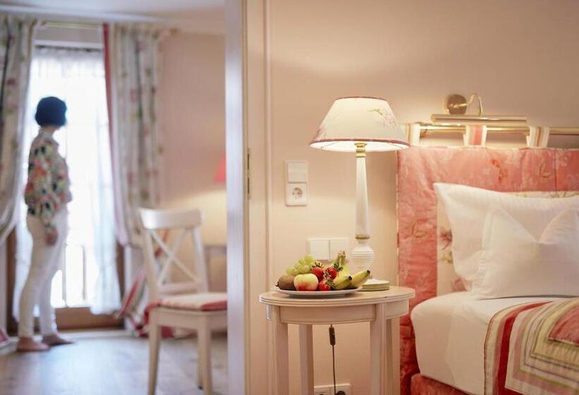 バルコニー付スイート, Romantik Hotel & Restaurant Hirsch