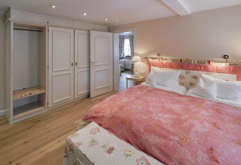 バルコニー付スイート, Romantik Hotel & Restaurant Hirsch