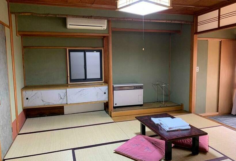 Номер Стандарт, Zen Hostel