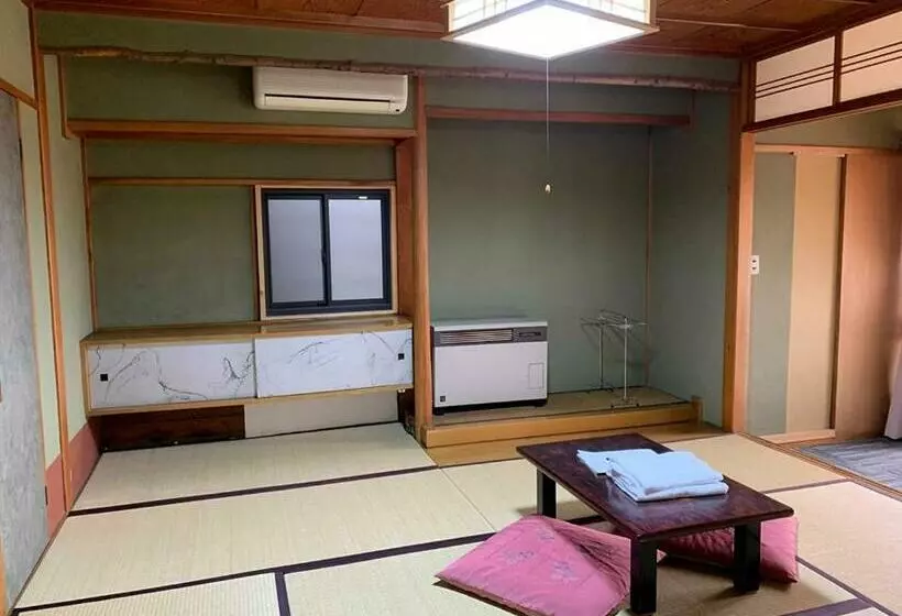 اتاق استاندارد, Zen Hostel