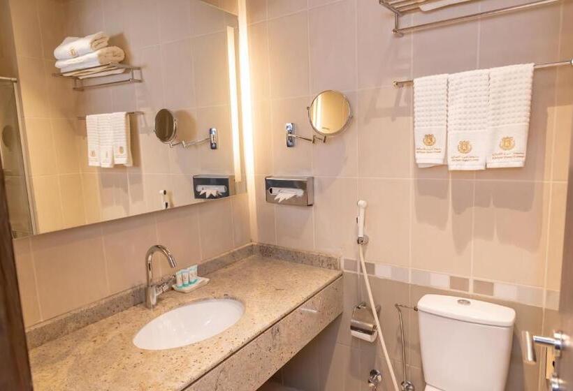 스탠다드 트리플 룸, اخيار المحبس