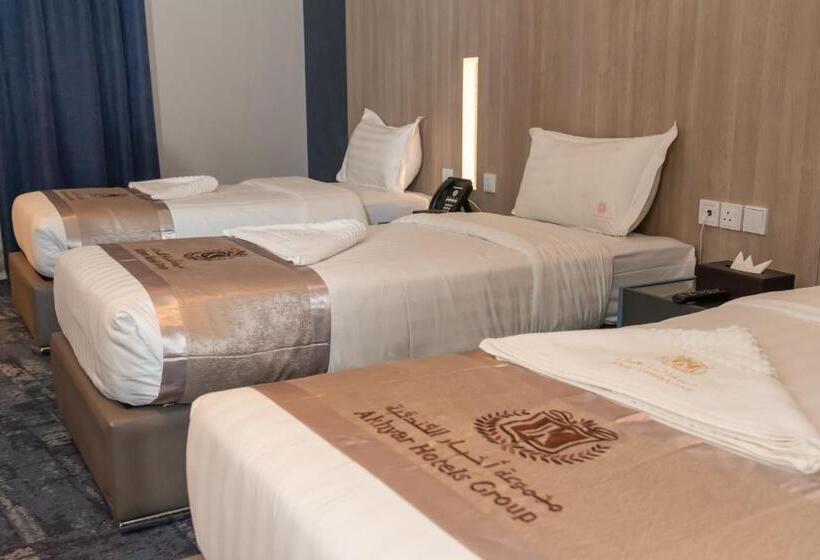 스탠다드 트리플 룸, اخيار المحبس