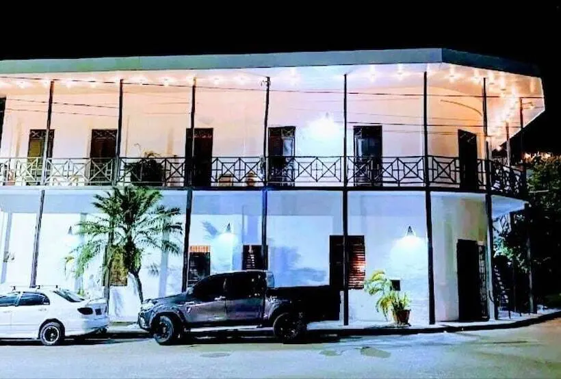 اتاق استاندارد, Bless