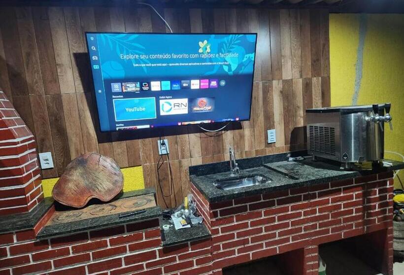 جناح مطلّ علي حمام السباحة, Pousada Flor Do Caribe