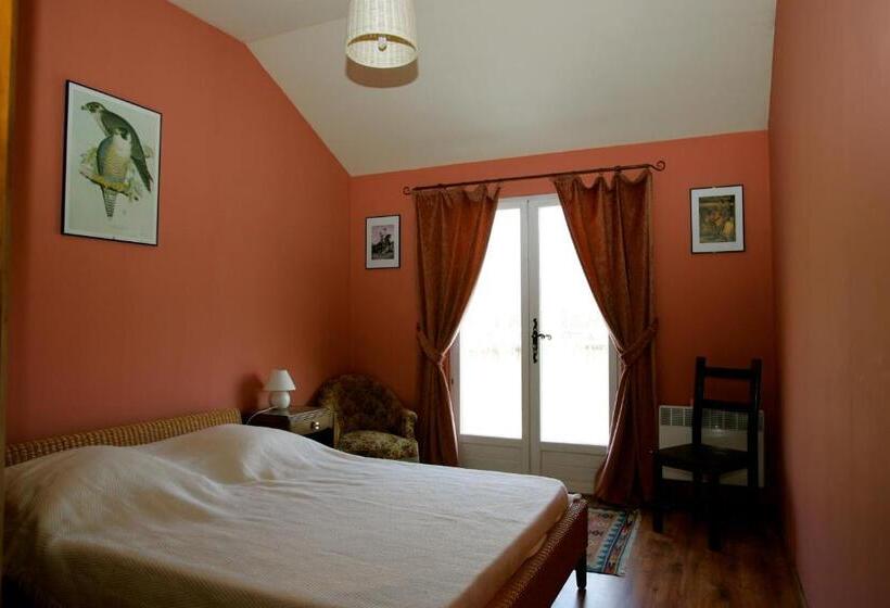 舒适型房间, L'autourserie