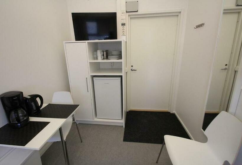 Номер Стандарт Индивидуальный Совместная Ванная, Forenom Hostel Helsinki Pitajanmaki