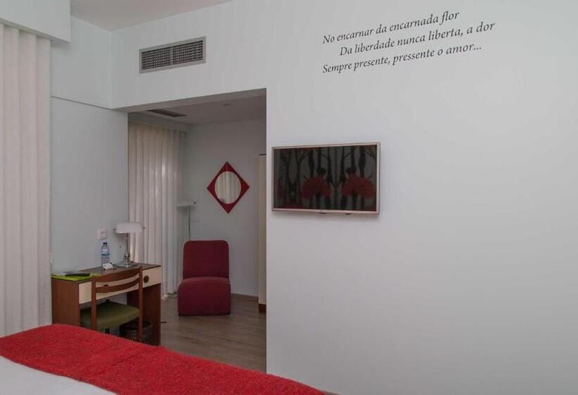 חדר דלוקס, Aires Da Serra