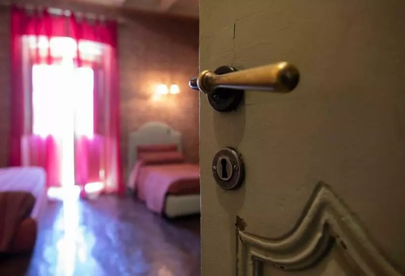 スタンダードトリプルルーム, Antica Dimora Del Gruccione, Albergo Diffuso