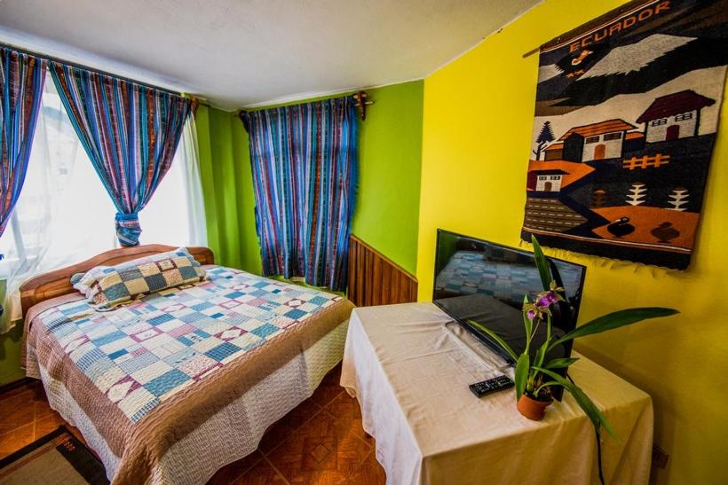 キングサイズベッドのスタンダードルーム, Donde Ivan