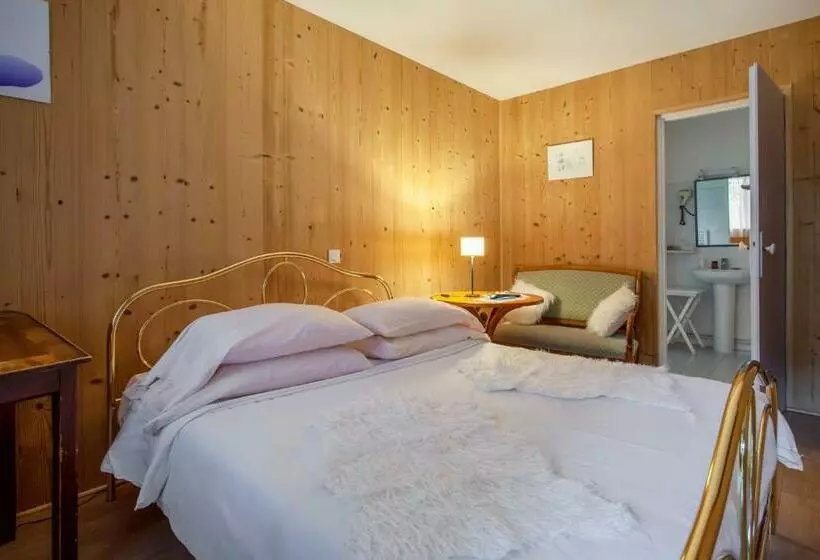 スタンダード4人部屋, La Ferme De Thoudiere