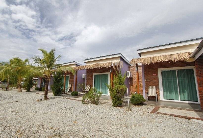 بانگلوی استاندارد, Lavigo Resort