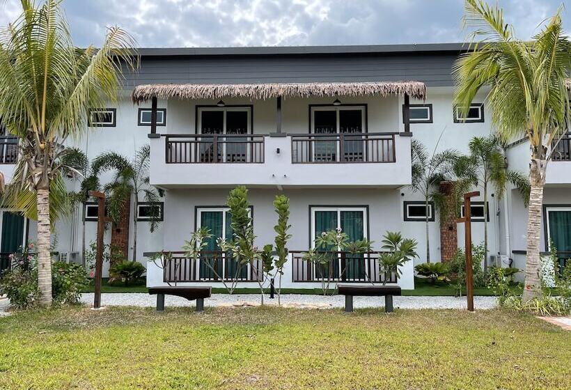 Семейный Номер, Lavigo Resort