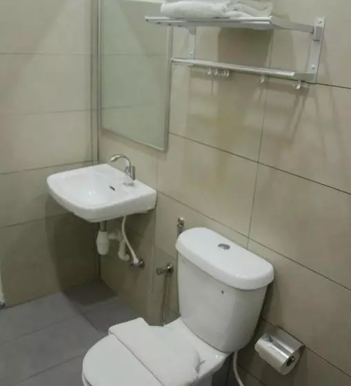 Deluxe-huone Allasnäkymä, Lavigo Resort