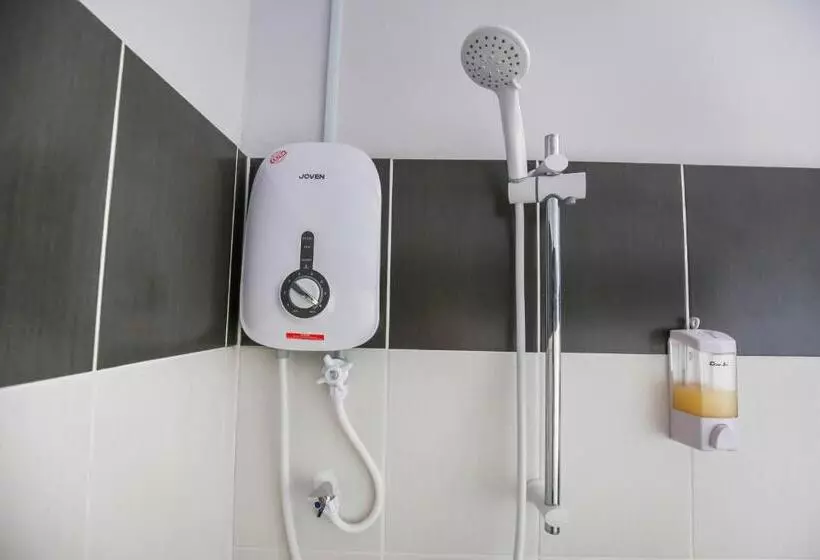 Standard Neljän Hengen Huone, Lavigo Resort