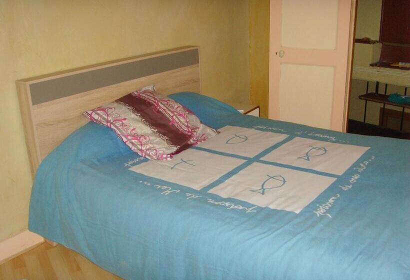 스탠다드 룸, Le Bravard