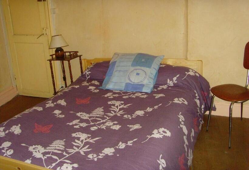 스탠다드 룸, Le Bravard