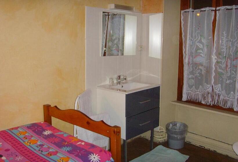 4인용 스탠다드 룸, Le Bravard