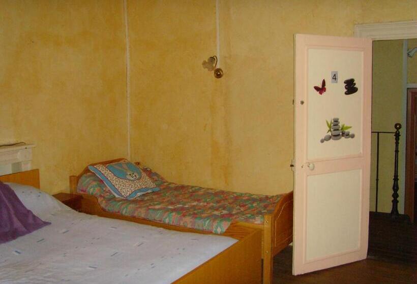 4인용 스탠다드 룸, Le Bravard