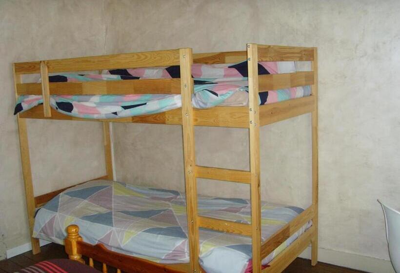 4인용 스탠다드 룸, Le Bravard