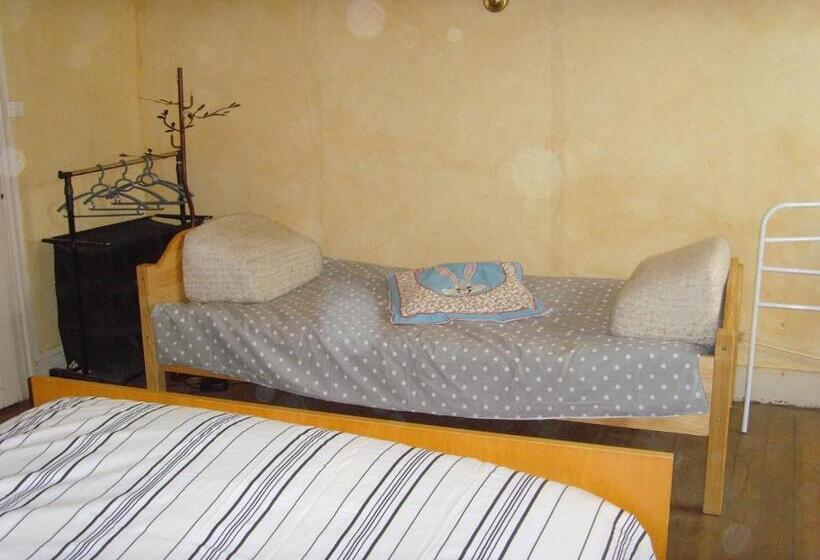 4인용 스탠다드 룸, Le Bravard