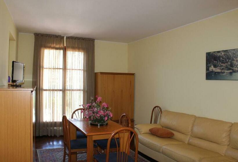 شقة غرفة واحدة, Ristorante Vapore