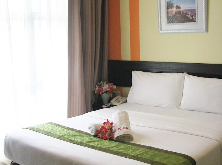 Номер Deluxe, Sun Inns Hotel Pasir Penambang
