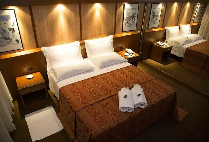 اتاق استاندارد, Motel Ovest
