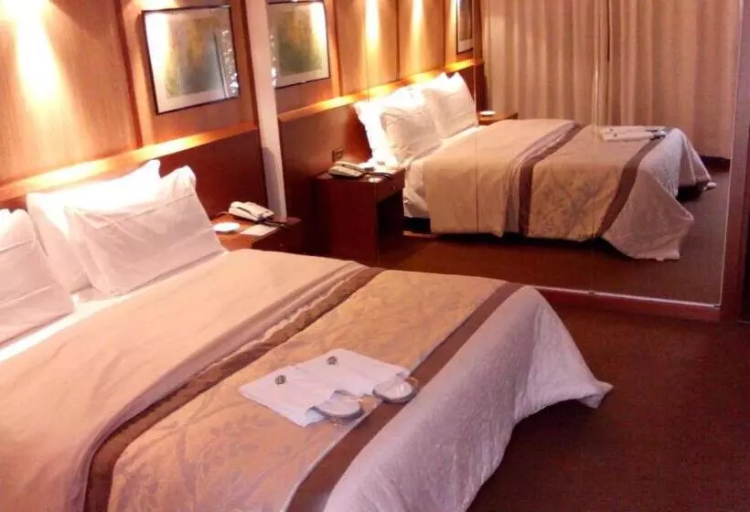 اتاق راحتی یک تخته, Motel Ovest