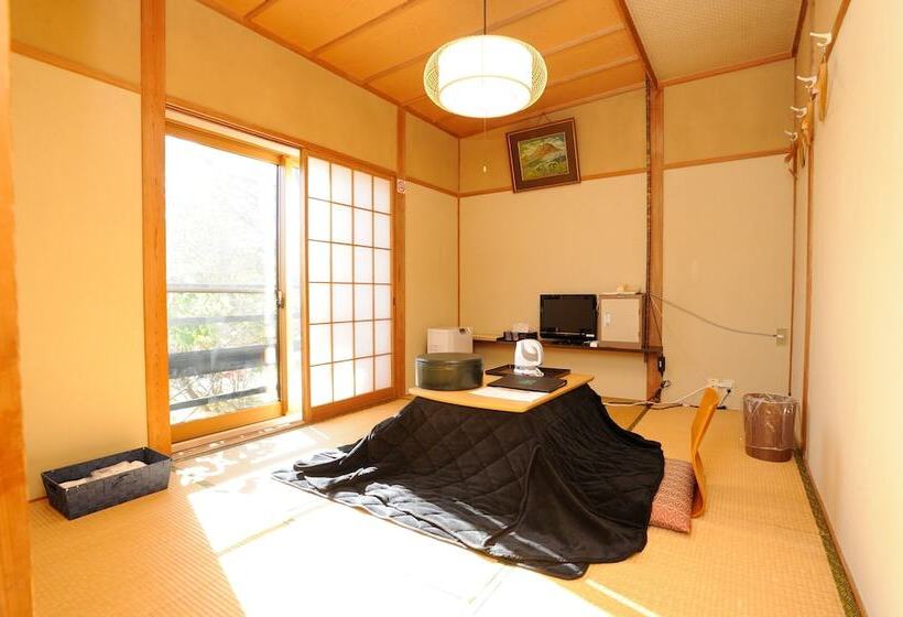 اتاق اکونومی, Ryokan Ikoisanso